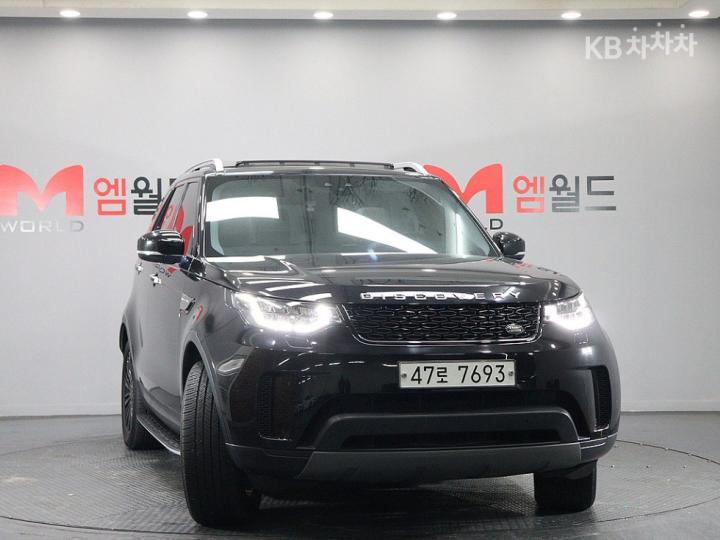 Land Rover Discovery 5 2.0 SD4 SE 3