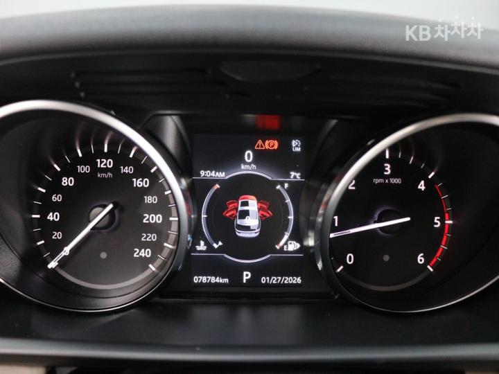 Land Rover Discovery 5 2.0 SD4 SE 6