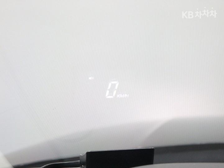 Land Rover Discovery 5 2.0 SD4 SE 8