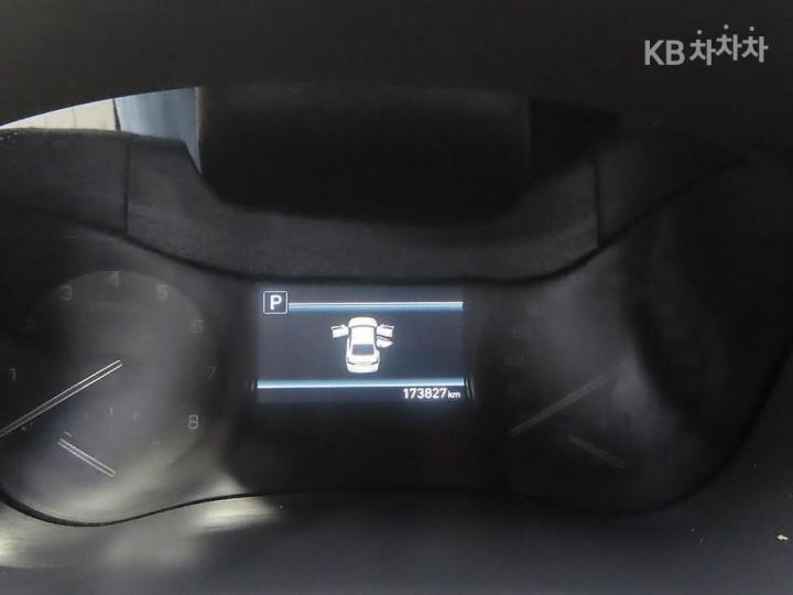 Genesis G80 3.3 GDI AWD Luxury 7