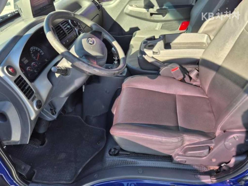 2016 - kia bongo iii