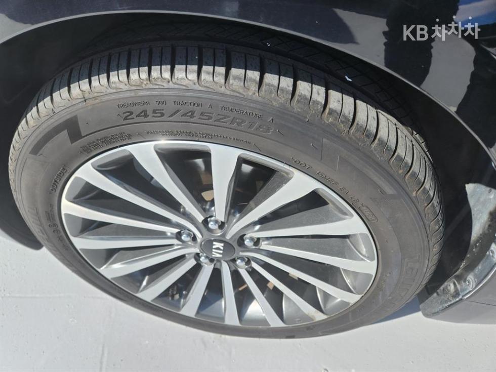 2013 - kia k7