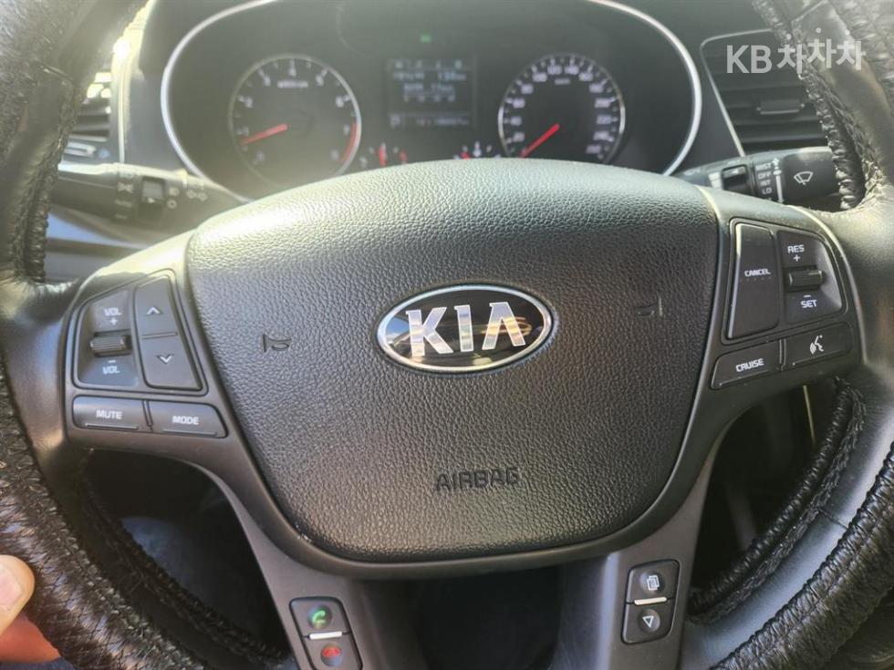 2013 - kia k7