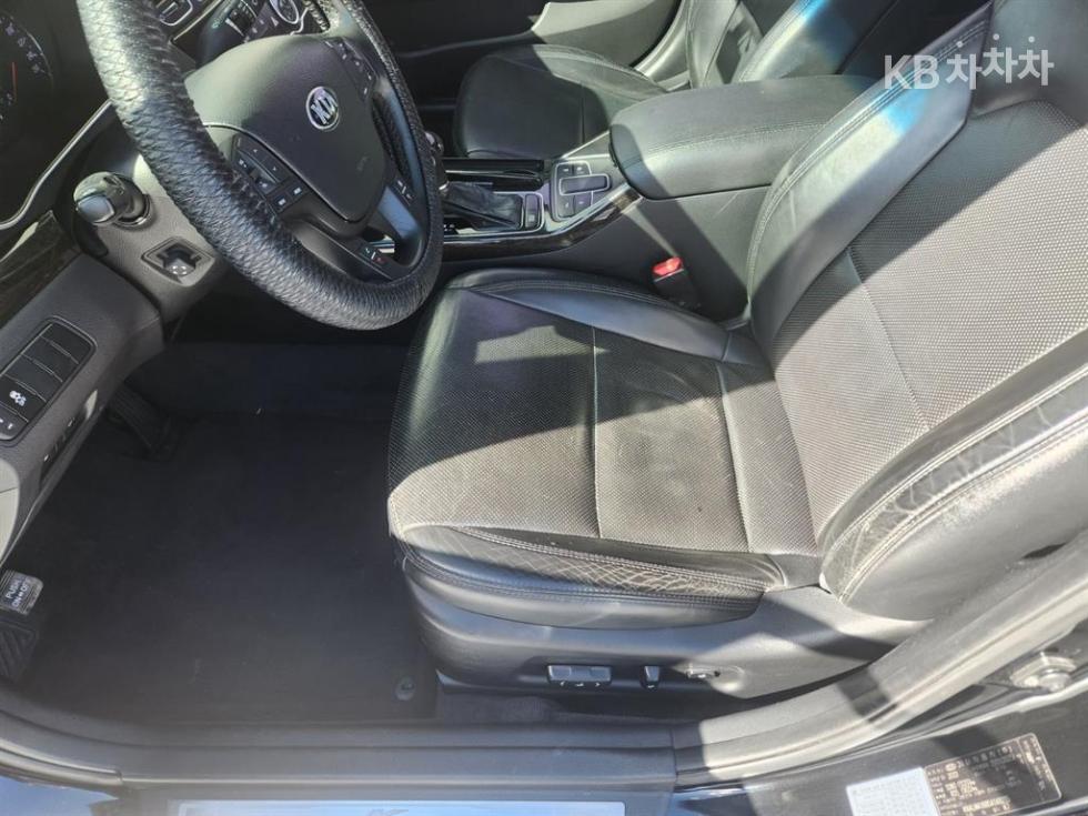 2013 - kia k7