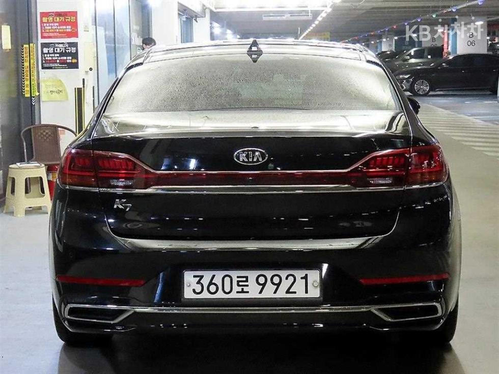 2020 - kia k7