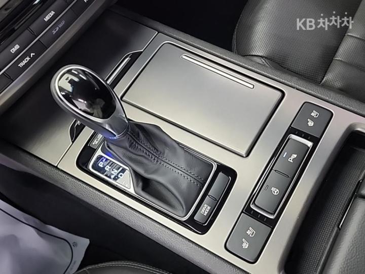 Hyundai Genesis DH G330 Modern 9