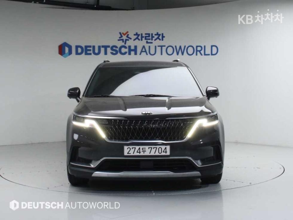 2021 - kia carnival