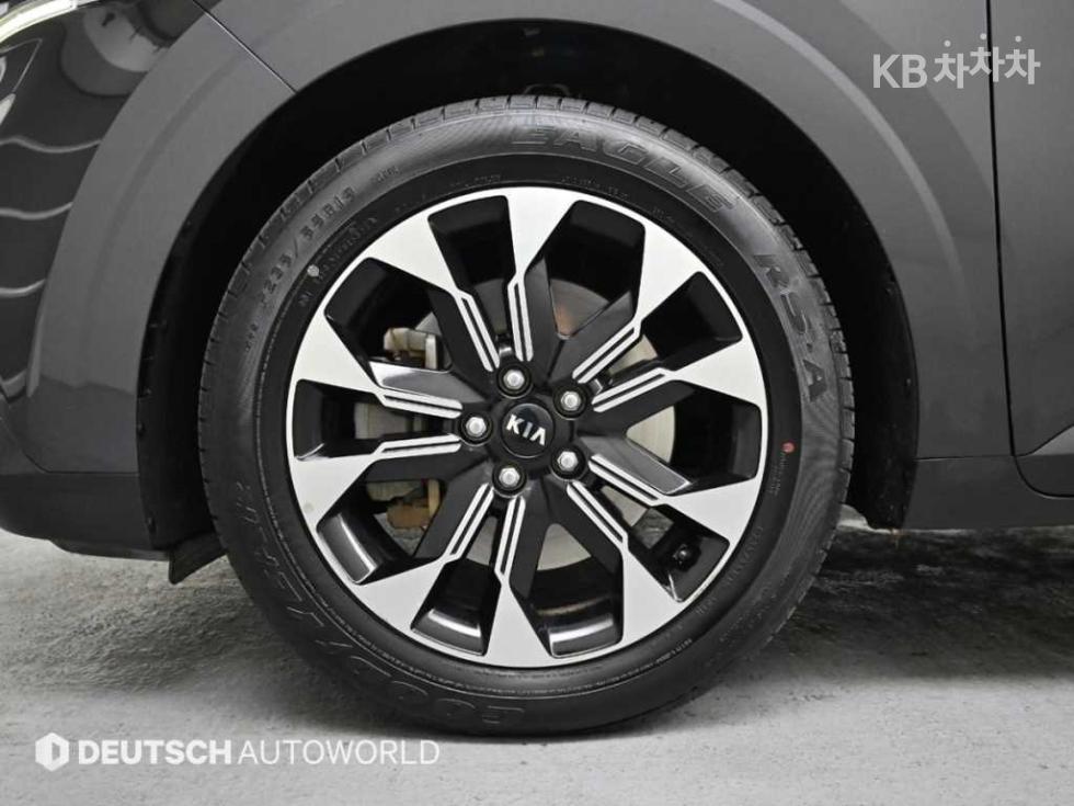 2021 - kia carnival
