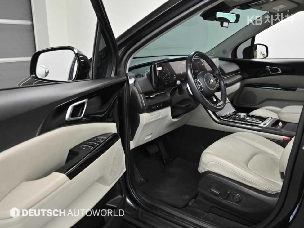 2021 - kia carnival