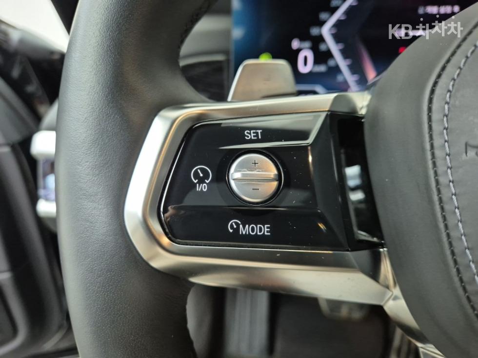 BMW 7er — miniaturë 15