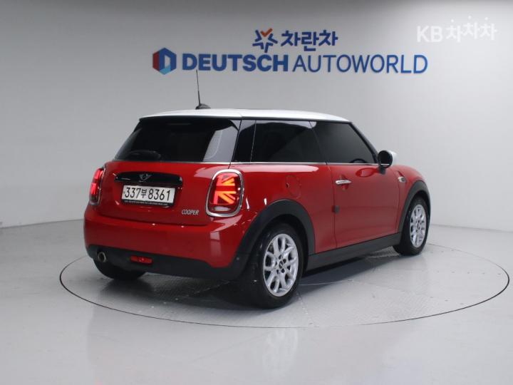 Mini Cooper 3 Duo 1.5 High Trim 3