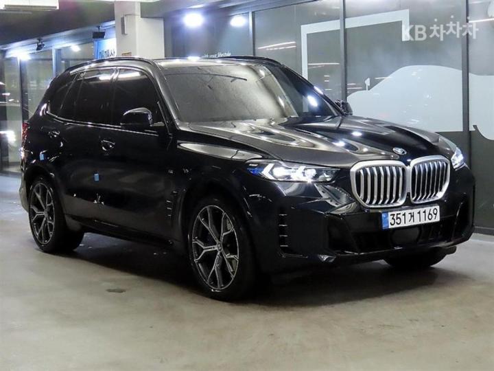 BMW X5 xDrive 30d — foto 1