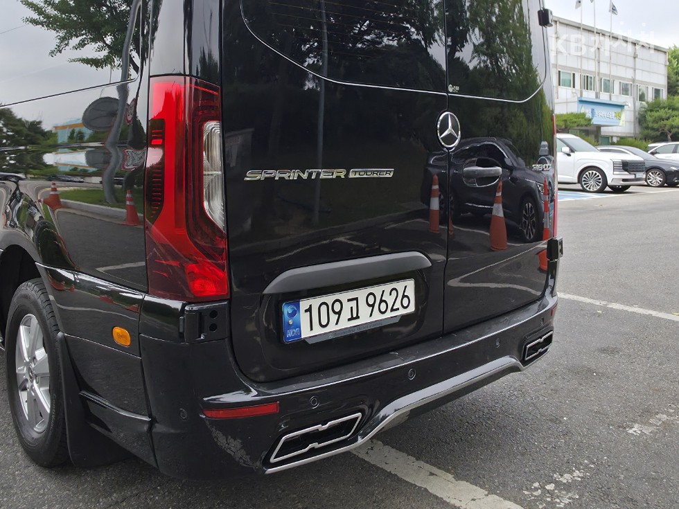 Mercedes-Benz Sprinter — miniaturë 7