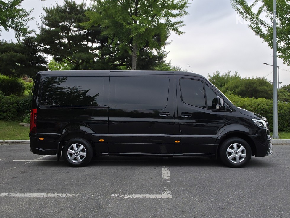 Mercedes-Benz Sprinter — miniaturë 3