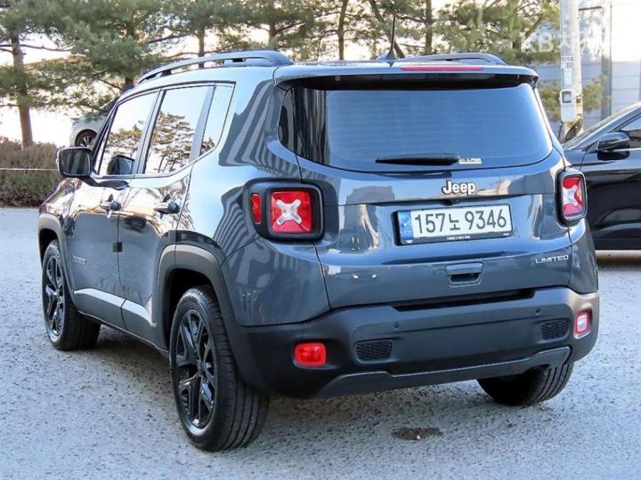 Jeep Renegade 1.3 Limited FWD 4
