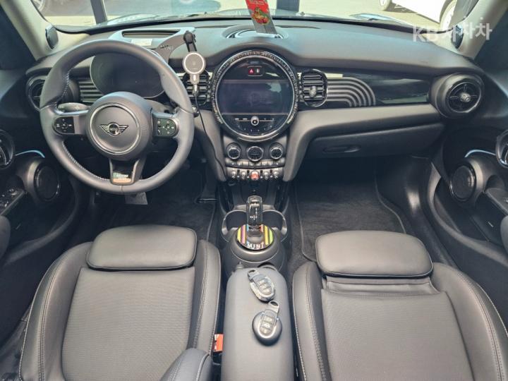 Mini Cooper 5 Duo S 2.0 Resolute Edition 8