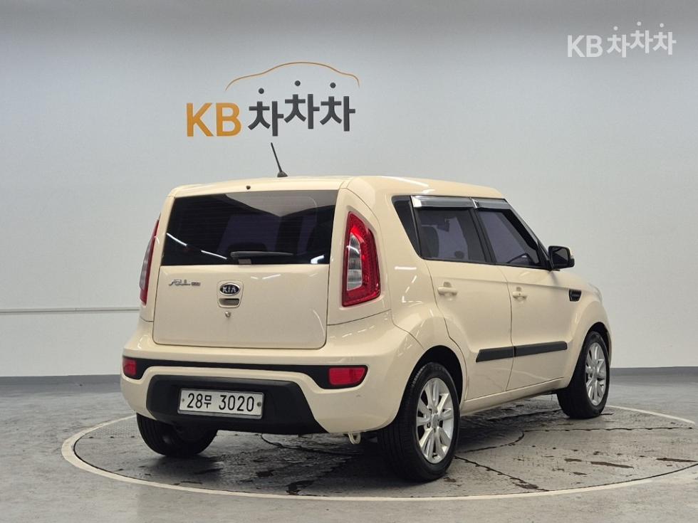 2012 - kia soul