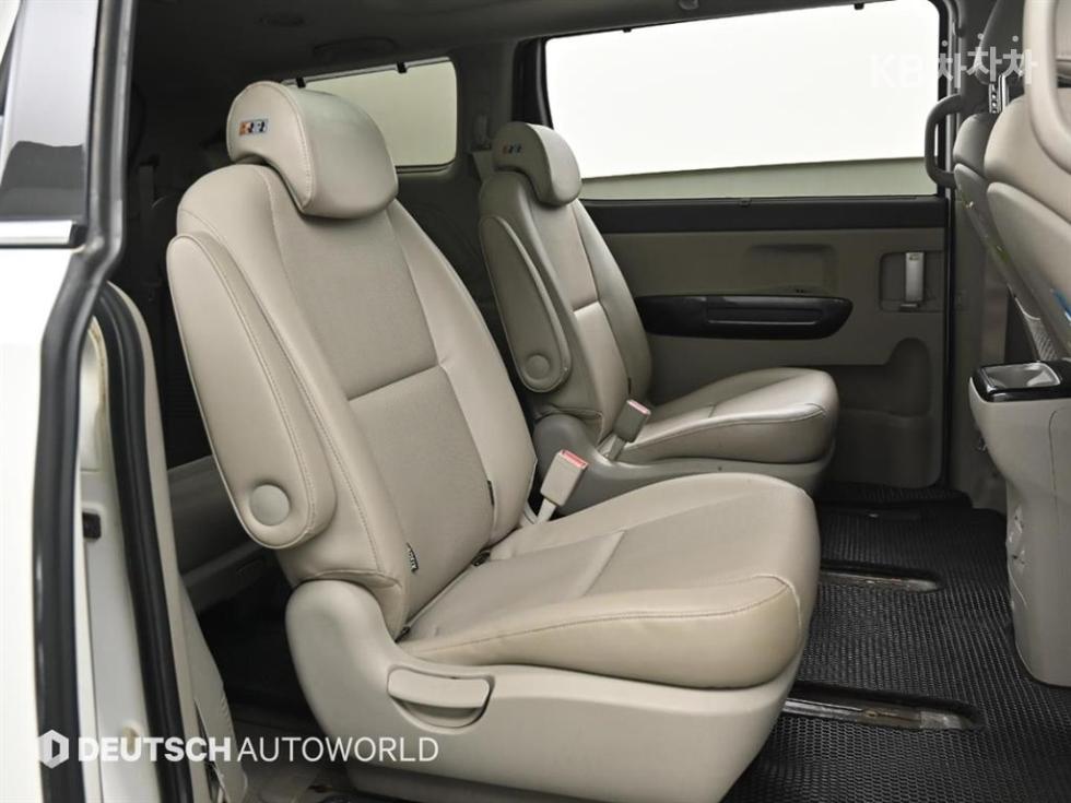 2015 - kia carnival