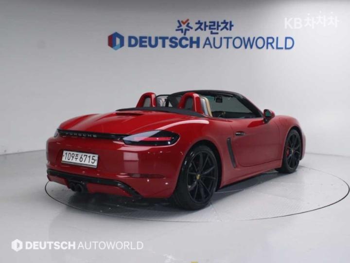 Porsche Boxster 2.5 GTS 3