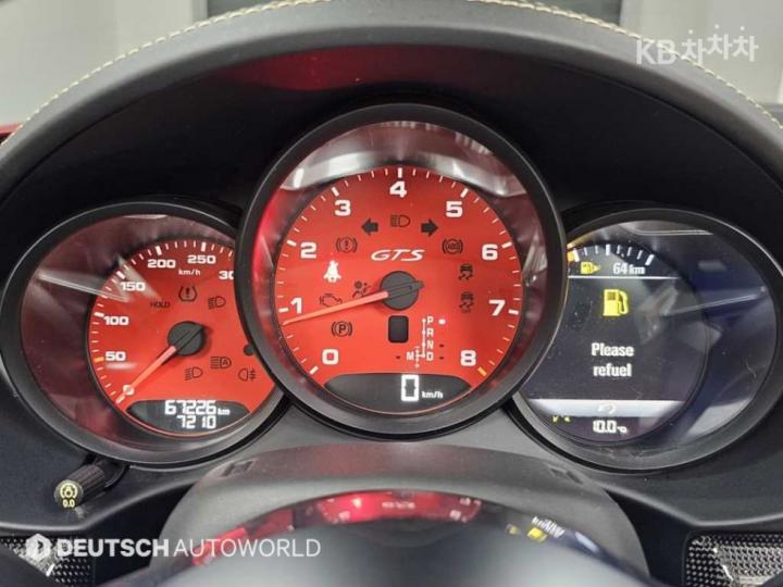 Porsche Boxster 2.5 GTS 9