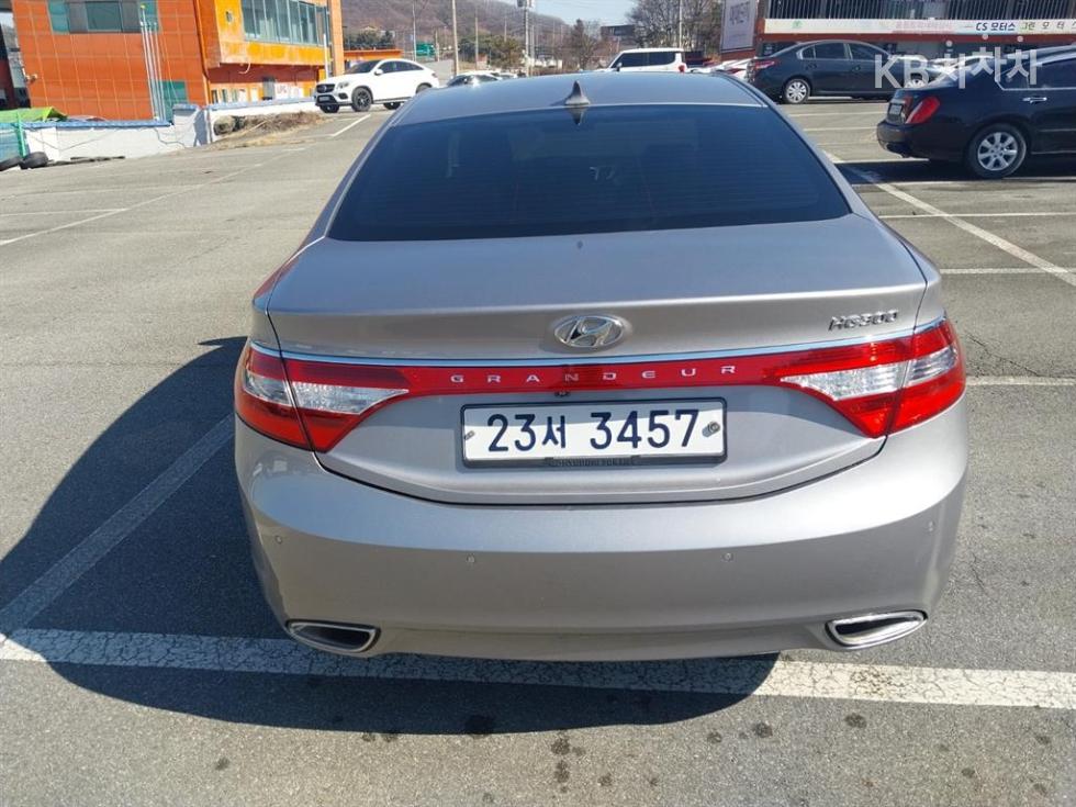 Hyundai Grandeur — miniaturë 3
