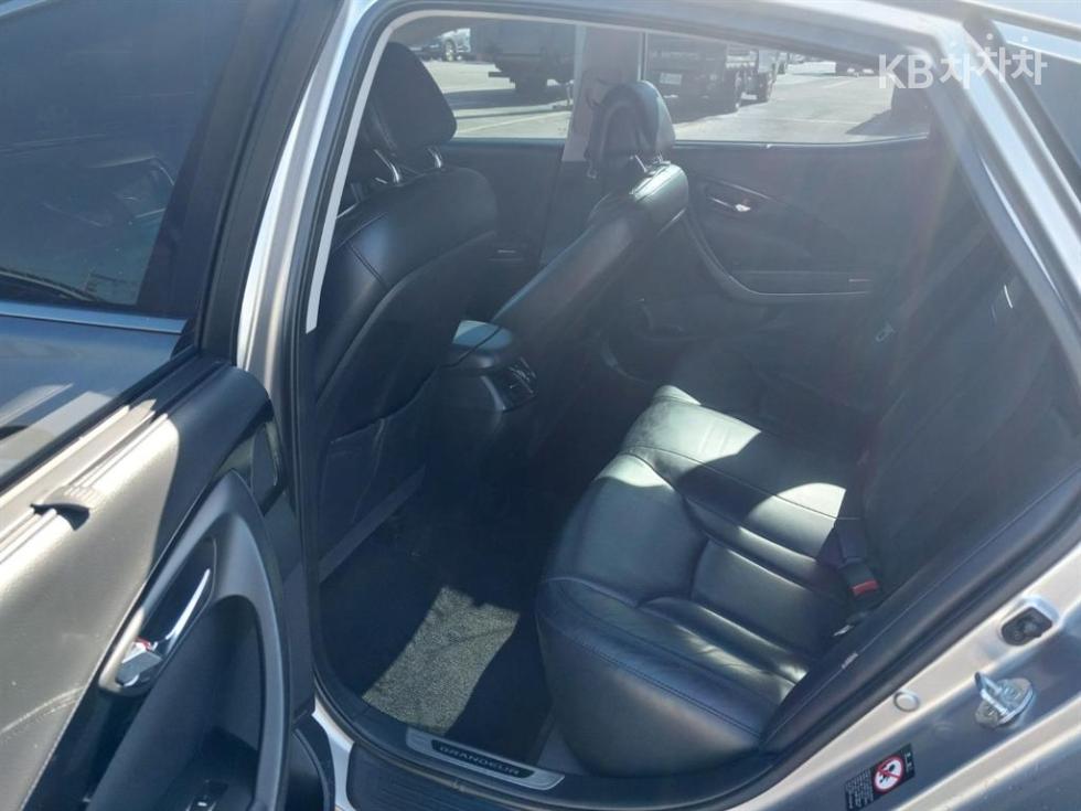 Hyundai Grandeur — miniaturë 9