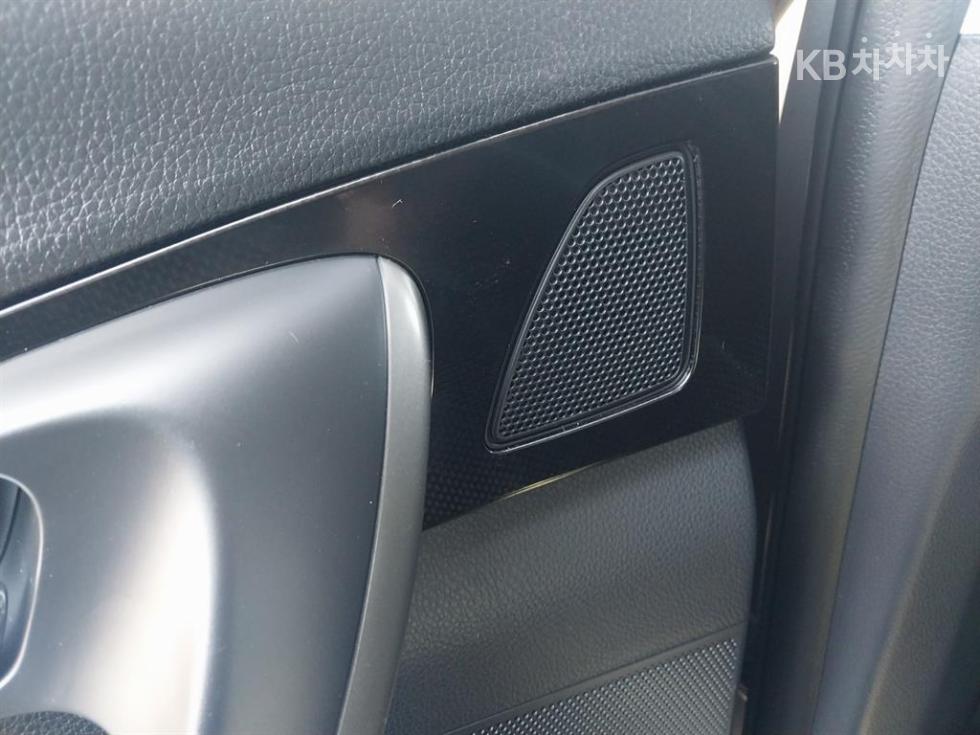 Hyundai Grandeur — miniaturë 13