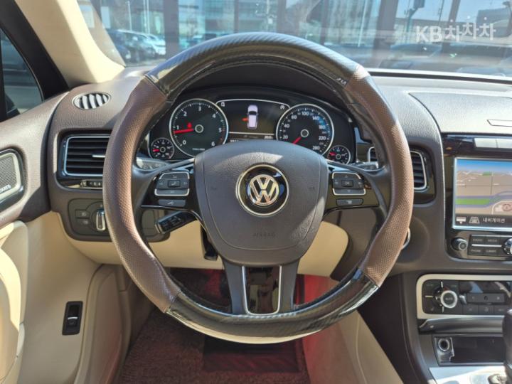 Volkswagen Touareg New 3.0 TDI V6 BlueMotion 7P5 10