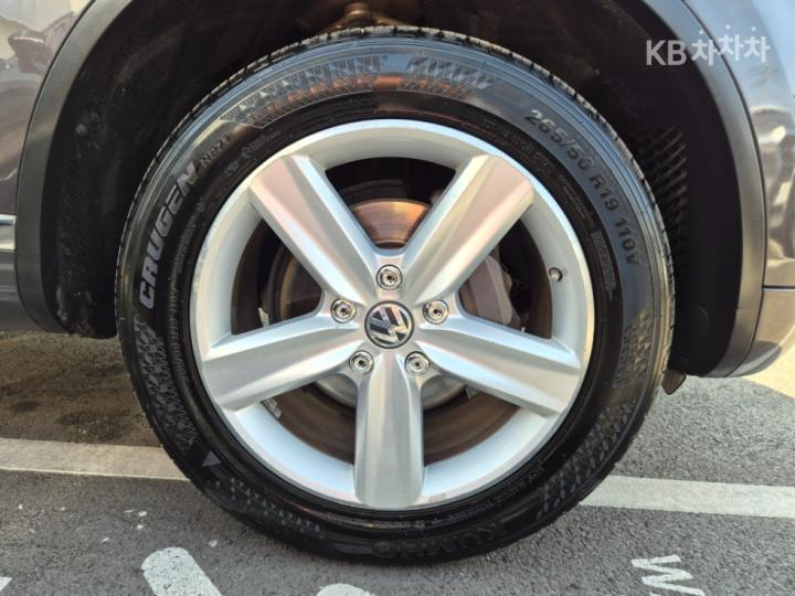 Volkswagen Touareg New 3.0 TDI V6 BlueMotion 7P5 6