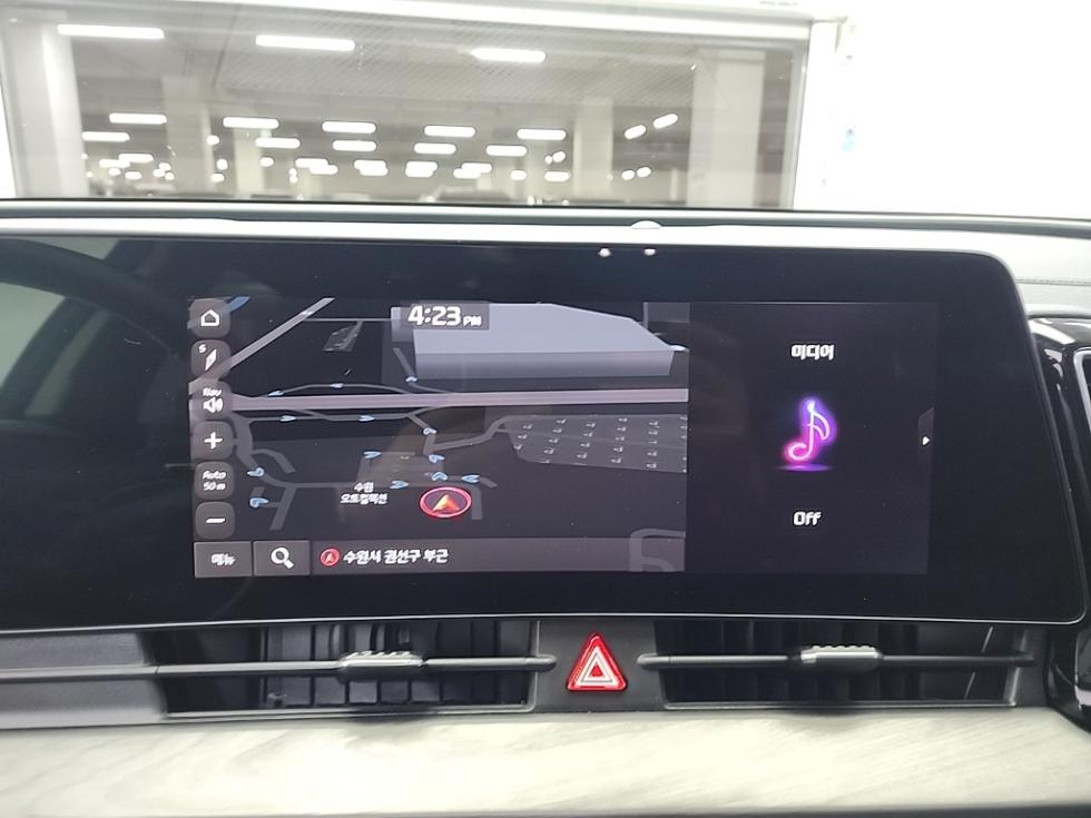 2022 - kia sportage