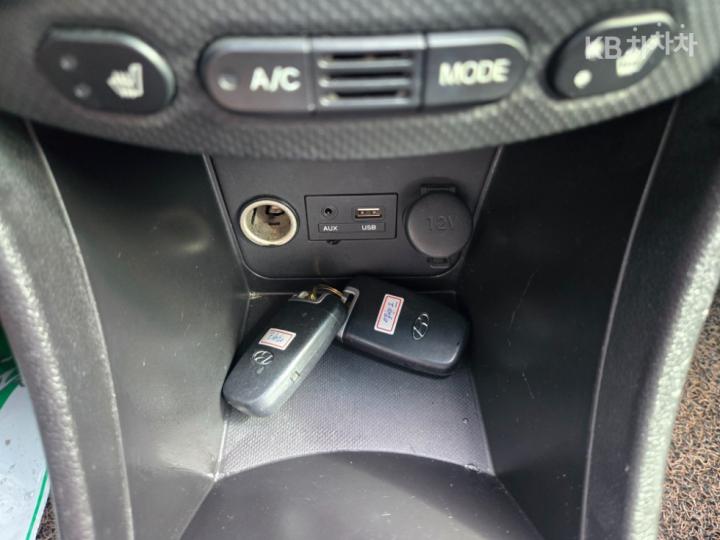 Hyundai Accent New 1.4 VVT Premium 8