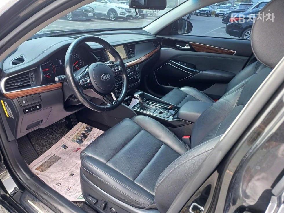 2017 - kia k7