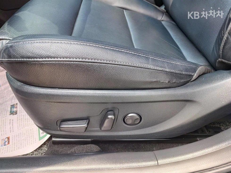 2017 - kia k7