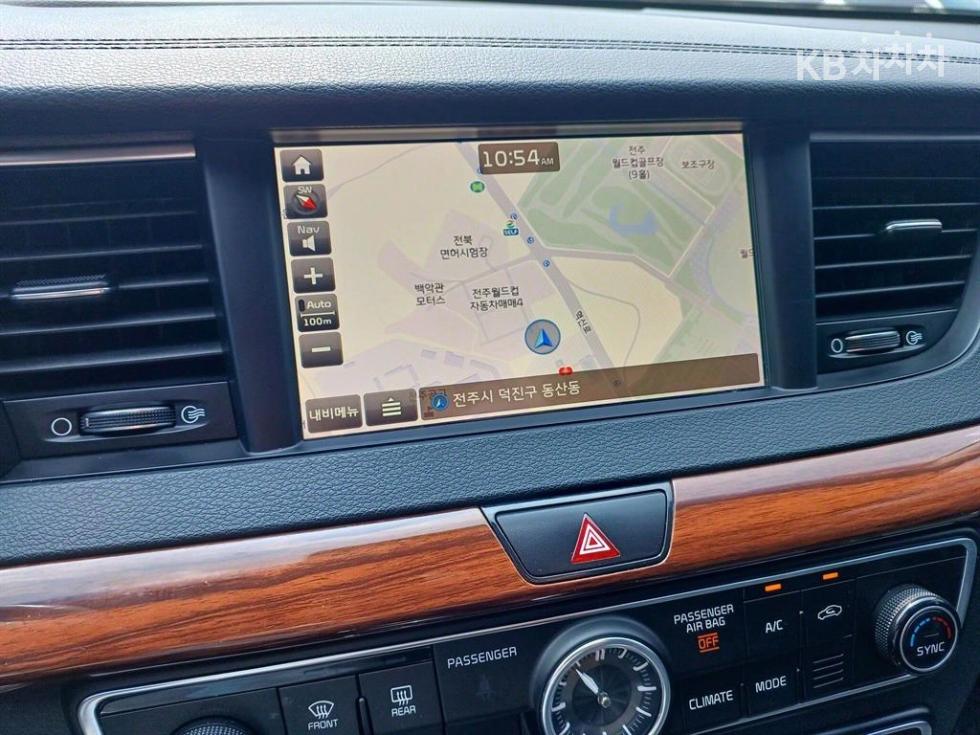 2017 - kia k7