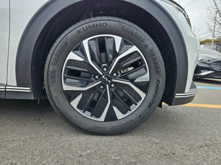 Kia EV6 Long Range 4WD Air 6