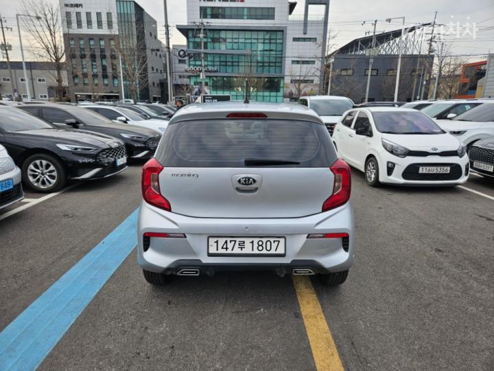 Kia Morning Urban JA 1.0 Gasoline Prestige 4