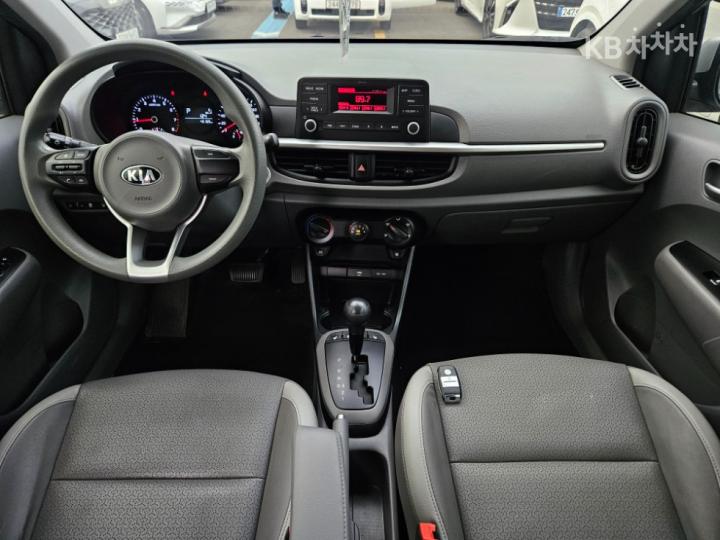 Kia Morning Urban JA 1.0 Gasoline Prestige 8