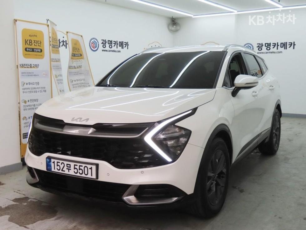 2022 - kia sportage