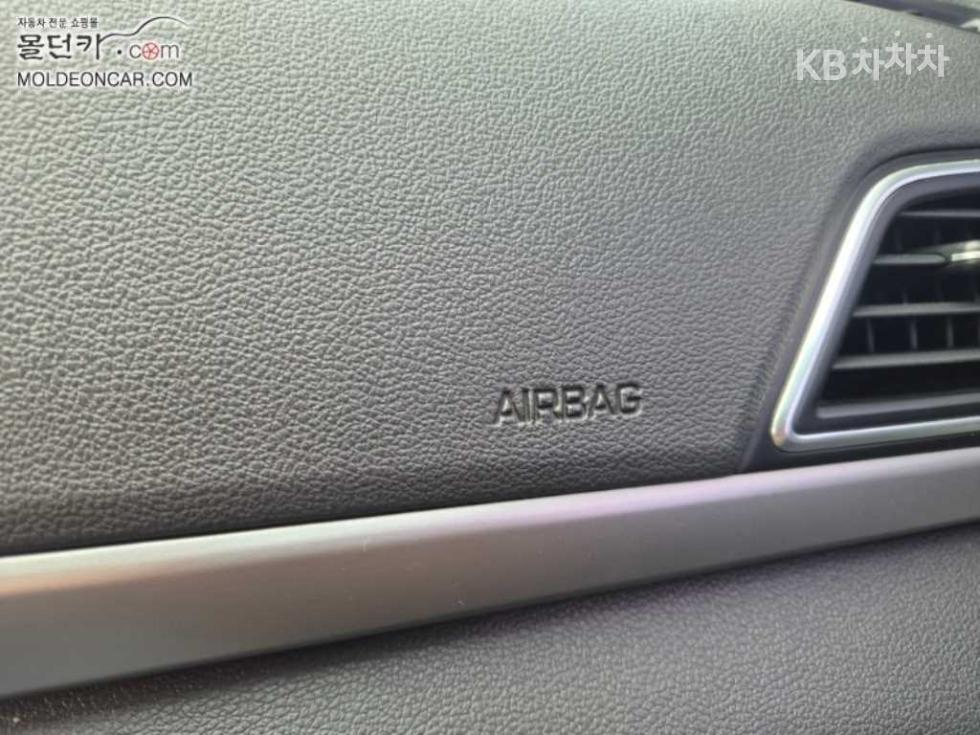 Hyundai Avante — miniaturë 15