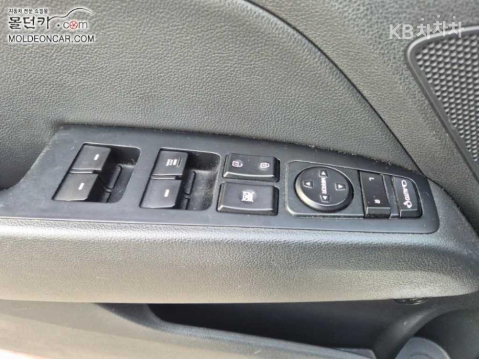 Hyundai Avante — miniaturë 16