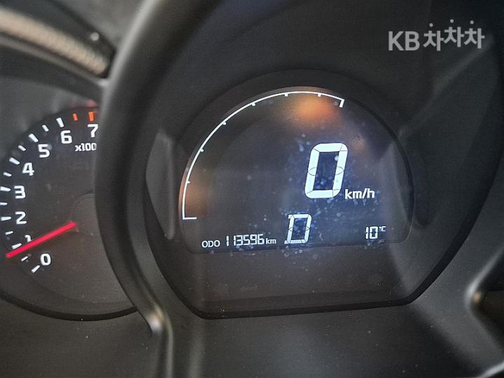 Kia Ray 1.0 LPI Prestige 6