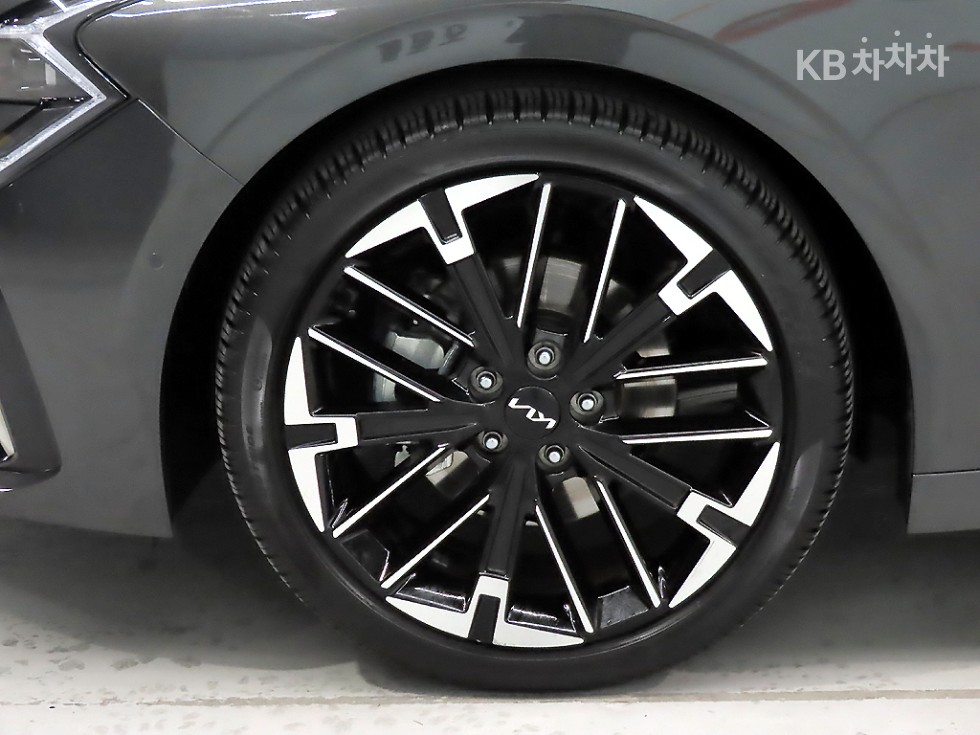 2024 - kia k5
