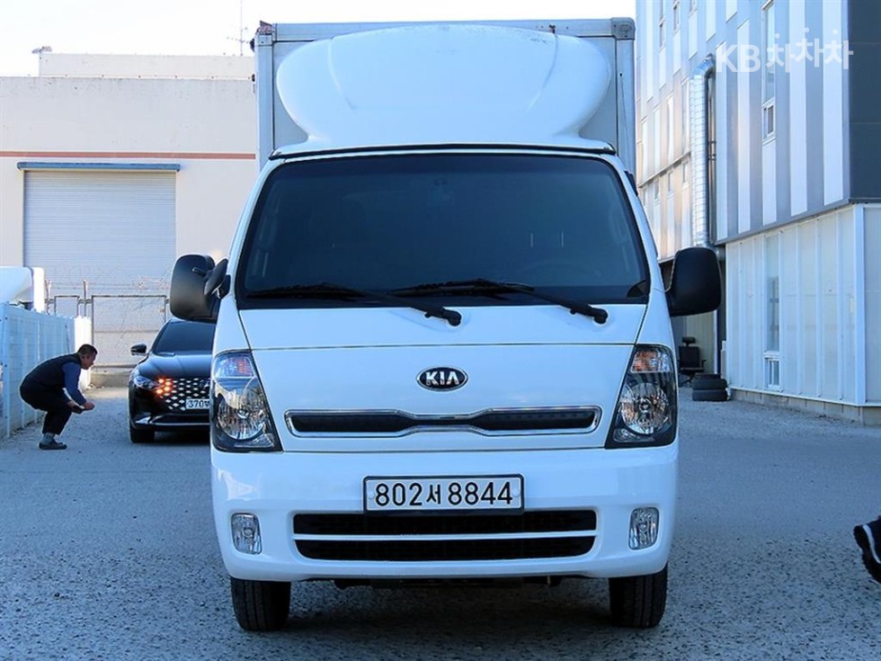 2019 - kia bongo iii