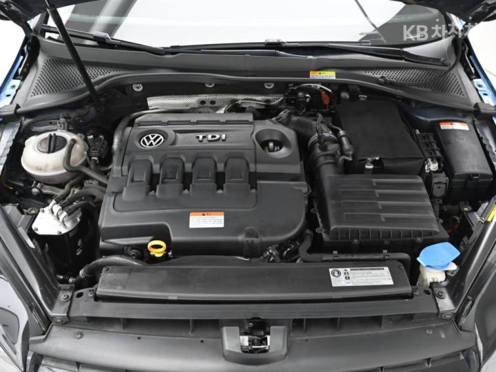 Volkswagen Golf 2.0 TDI MK7 7