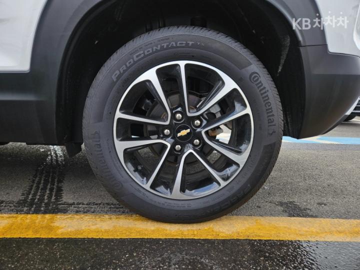 Chevrolet Trailblazer 1.35 Gasoline Turbo 2WD Premier 6