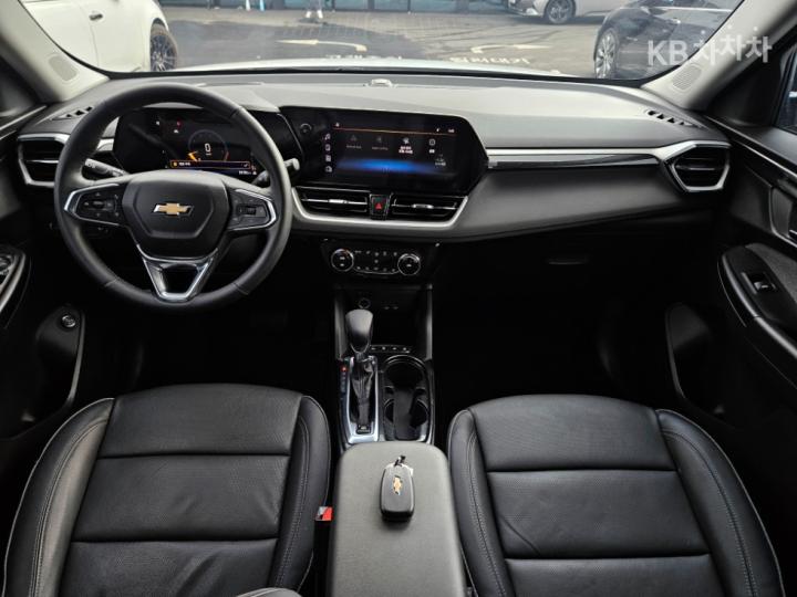 Chevrolet Trailblazer 1.35 Gasoline Turbo 2WD Premier 7