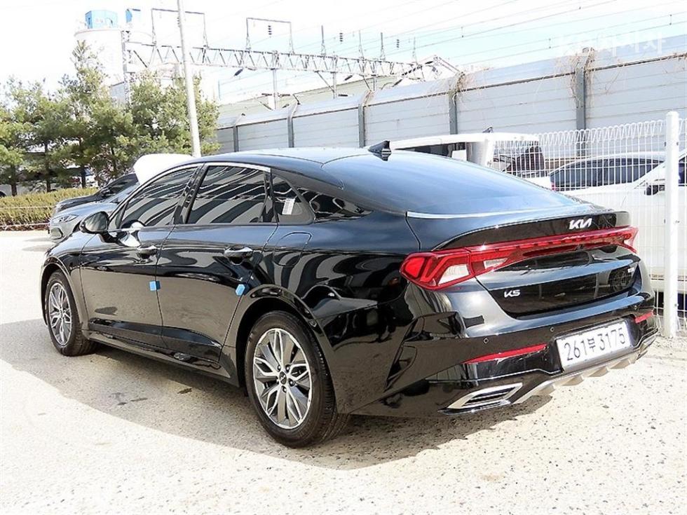2023 - kia k5