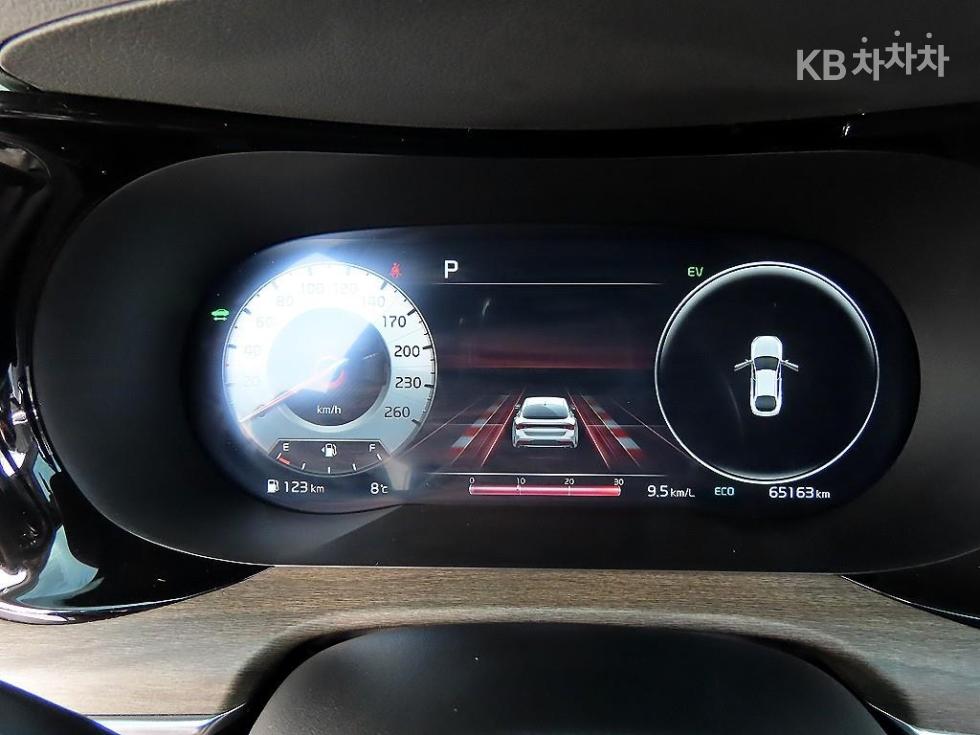 2023 - kia k5