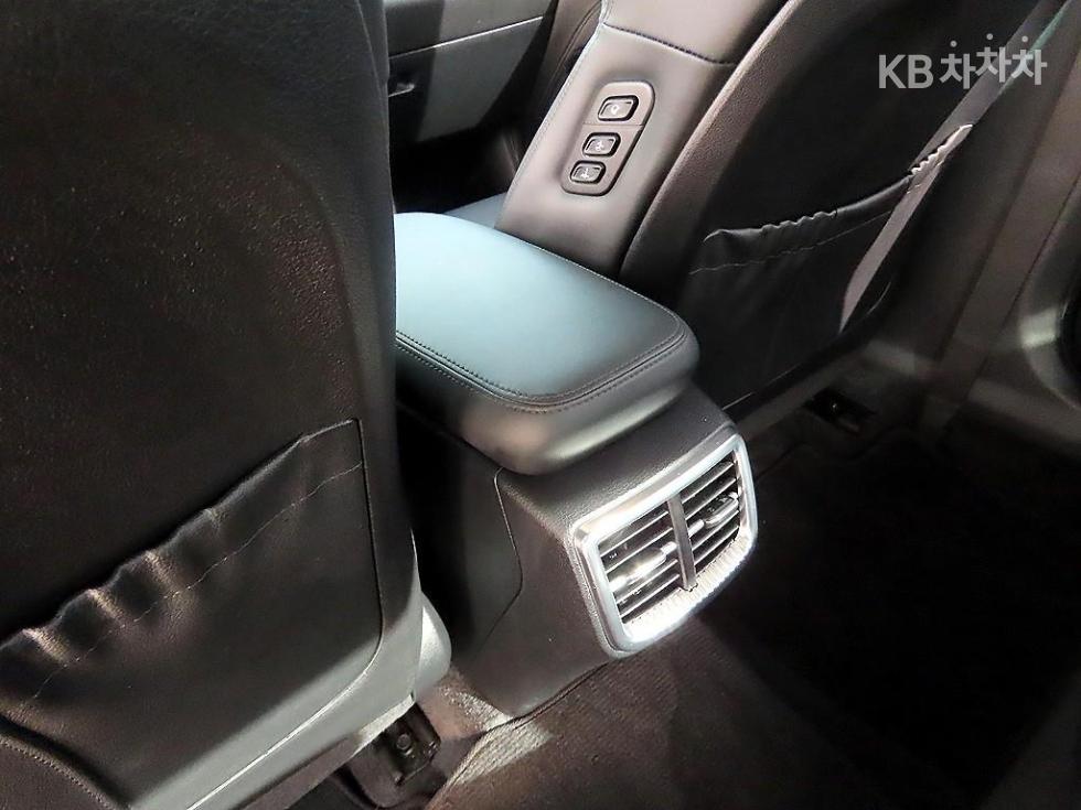2023 - kia k5