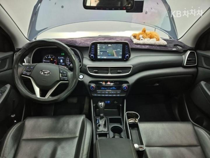 Hyundai Tucson Diesel e-VGT R 1.6 2WD Premium 8